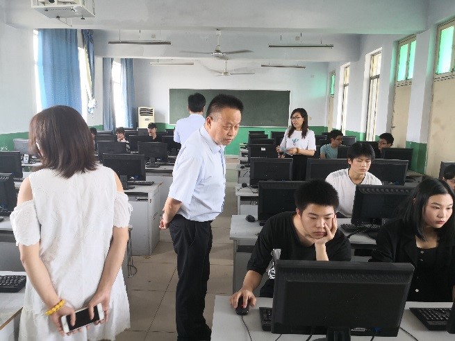 1.jpg 2017級技能高考模擬考試簡報(圖1)