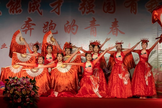 湖北省工業(yè)建筑學(xué)校2023年國家職業(yè)教育周暨第三十六個(gè)6.26國際禁毒教育”文藝匯演(圖5)