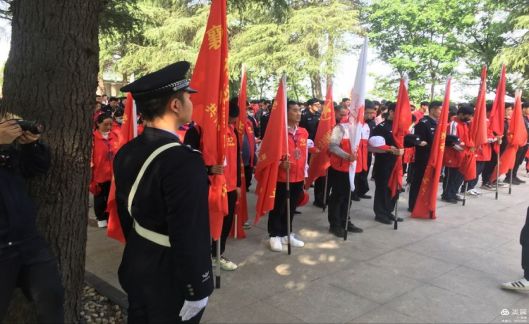 重走解放襄陽路 厚植青年愛國情——記我校學(xué)生團(tuán)員參加“學(xué)黨史、強信念、跟黨走，重溫解放襄樊戰(zhàn)役”活動(圖8)